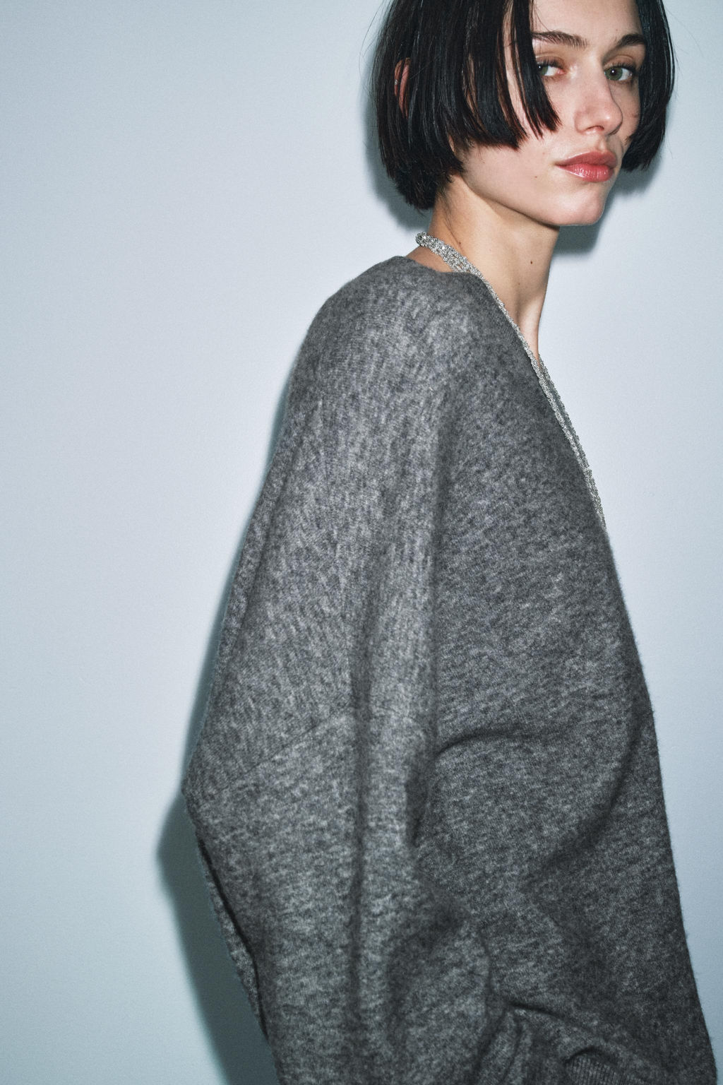 JERSEY OVERSIZE CON LANA / Gris vigor?