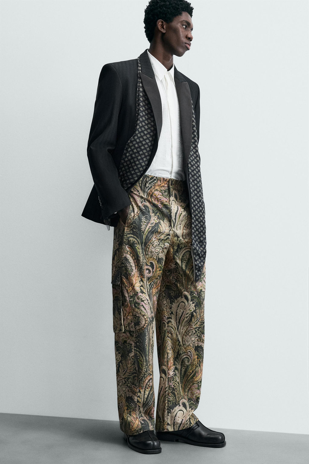 LIMITED EDITION PAISLEY BARREL FIT CARGO TROUSERS - Zara фото 14