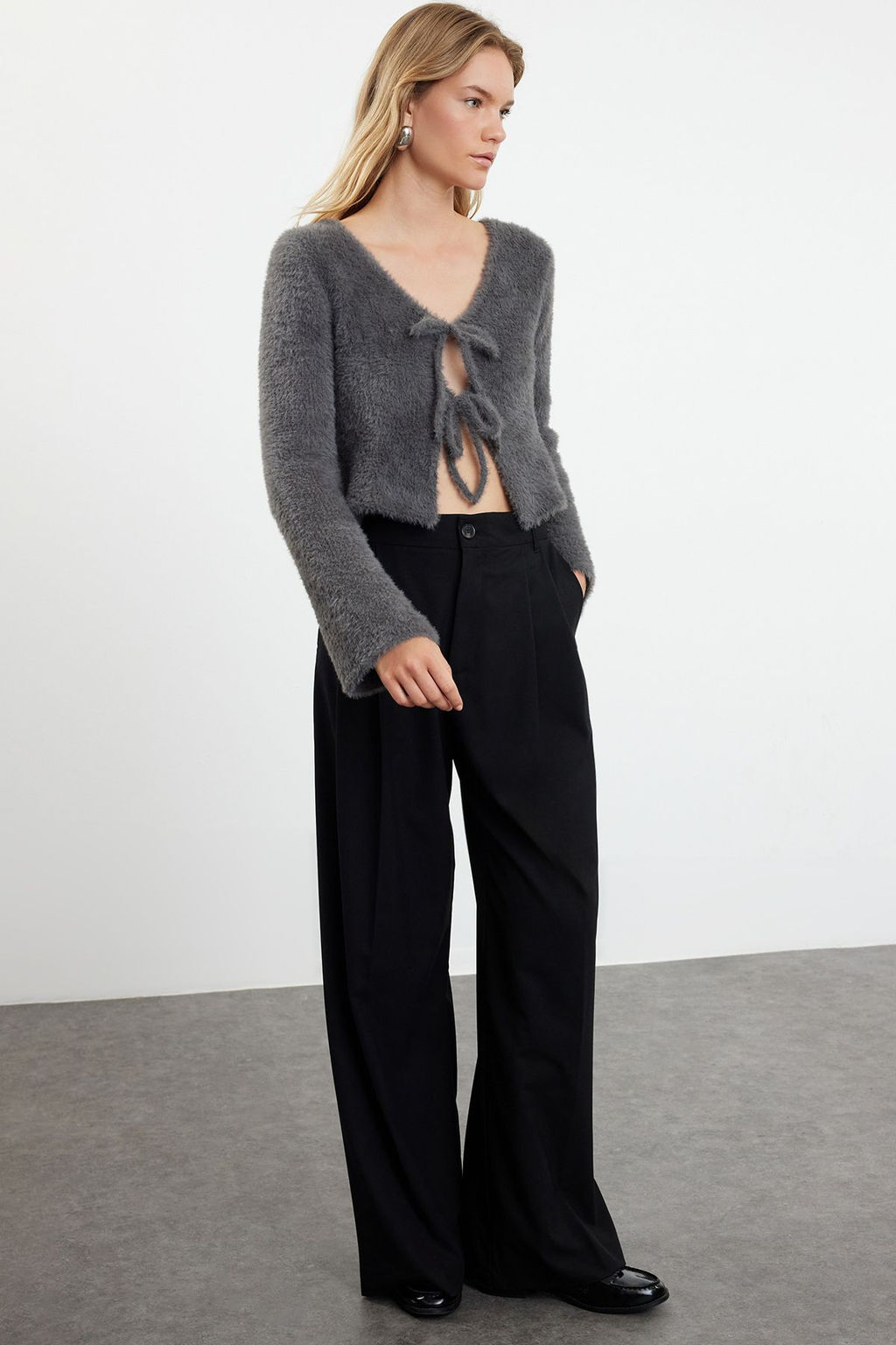 Antrasit Crop Tuylu Baglama Detayl? Triko H?rka TWOAW25HI00111