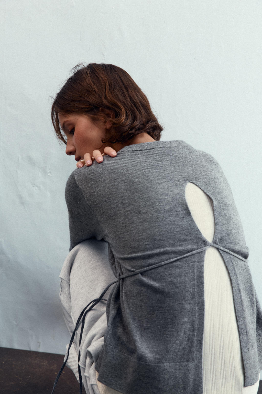 KNIT JUMPER WITH LACE-UP OPEN BACK - Zara фото 5