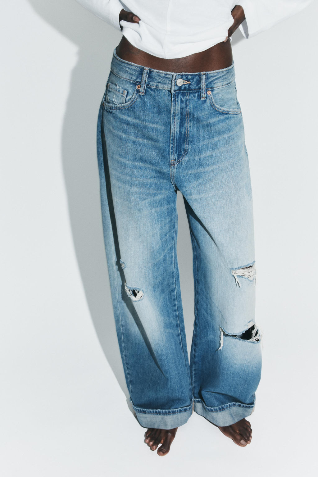 TRF RIPPED BAGGY FOLDED JEANS - Zara фото 10