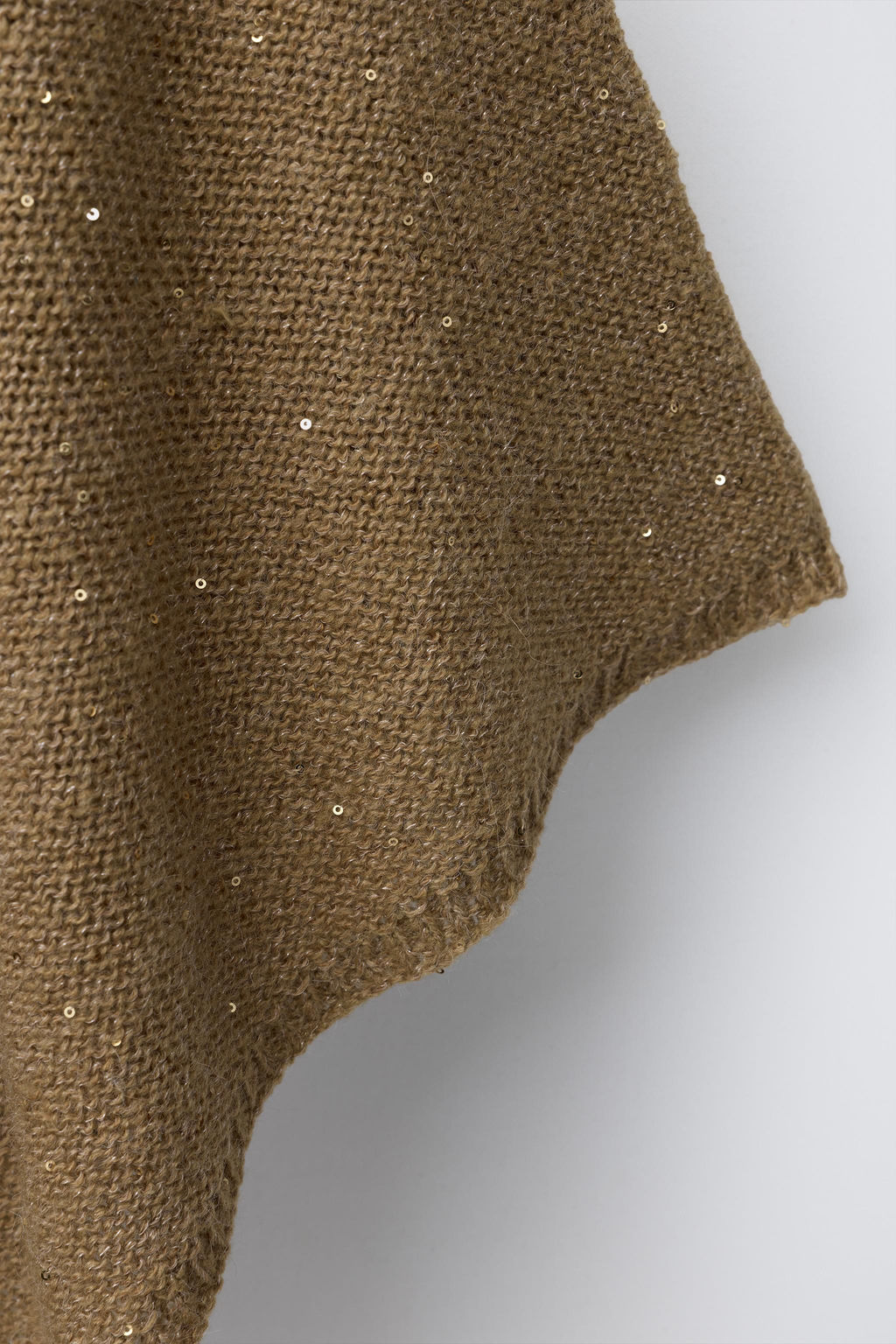 KNIT CAPE WITH SEQUINS - Zara фото 4