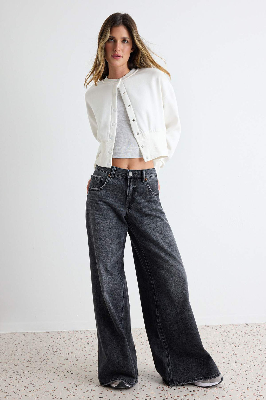Ekru Kal_n Bele Oturan __t__t Detayl_ Regular Kal_p Crop Boy _rme H_rka/Sweatshirt TWOAW27SW00041 - Trendyolmilla фото 2