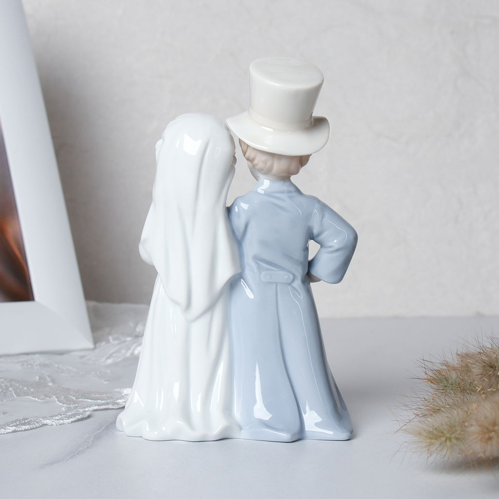 Фигурка Молодожены 14 см / HP3036 /уп 60/ - Галеонтрейд фото 3