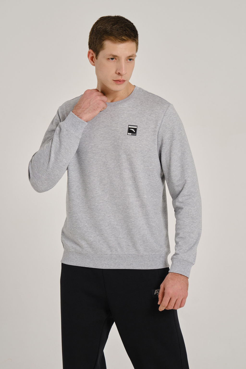 Свитшот Серый TRN ESSENTIAL Sweatshirt - Anta фото 2