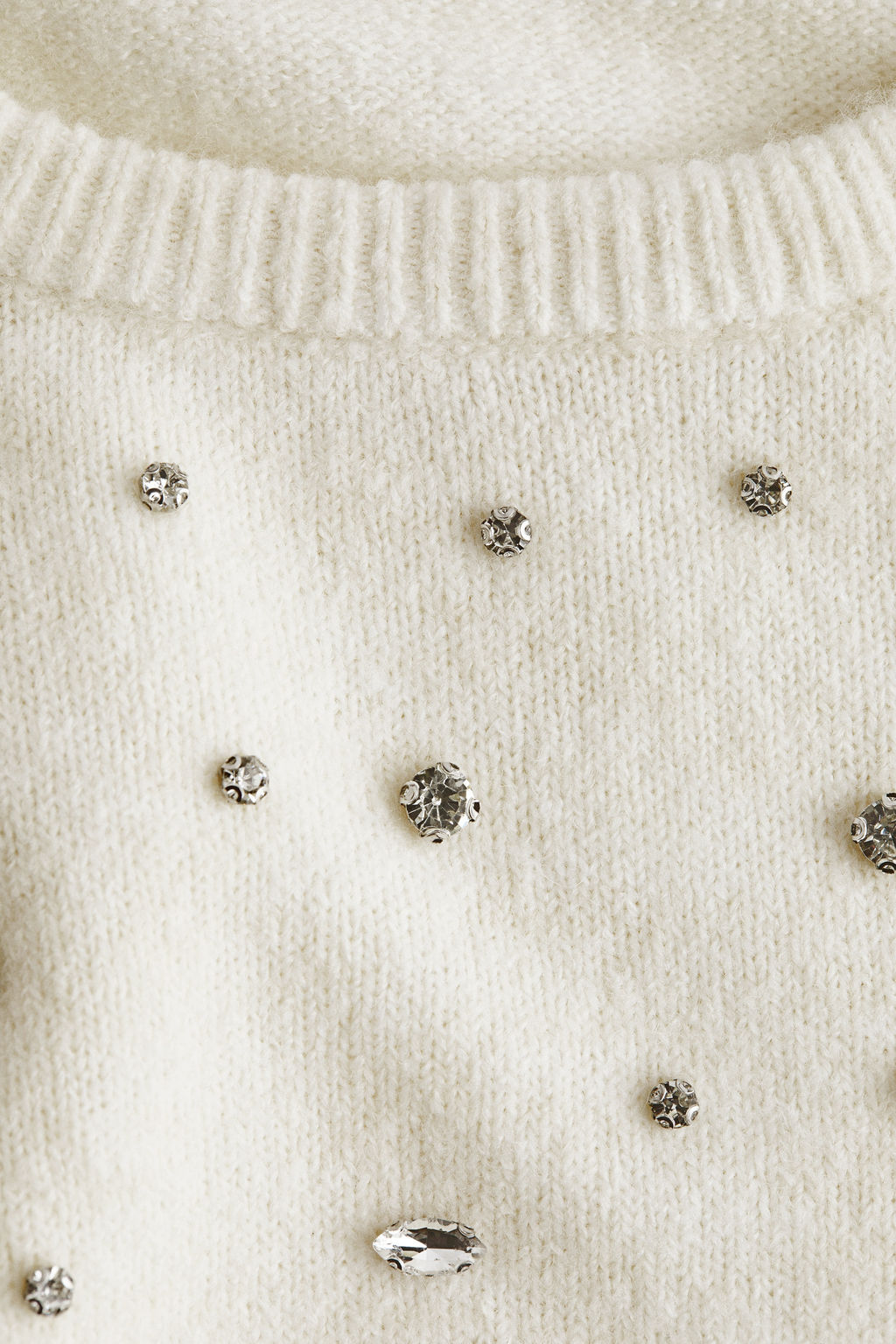 Top de punto fino con detalles de strass - H&m фото 5
