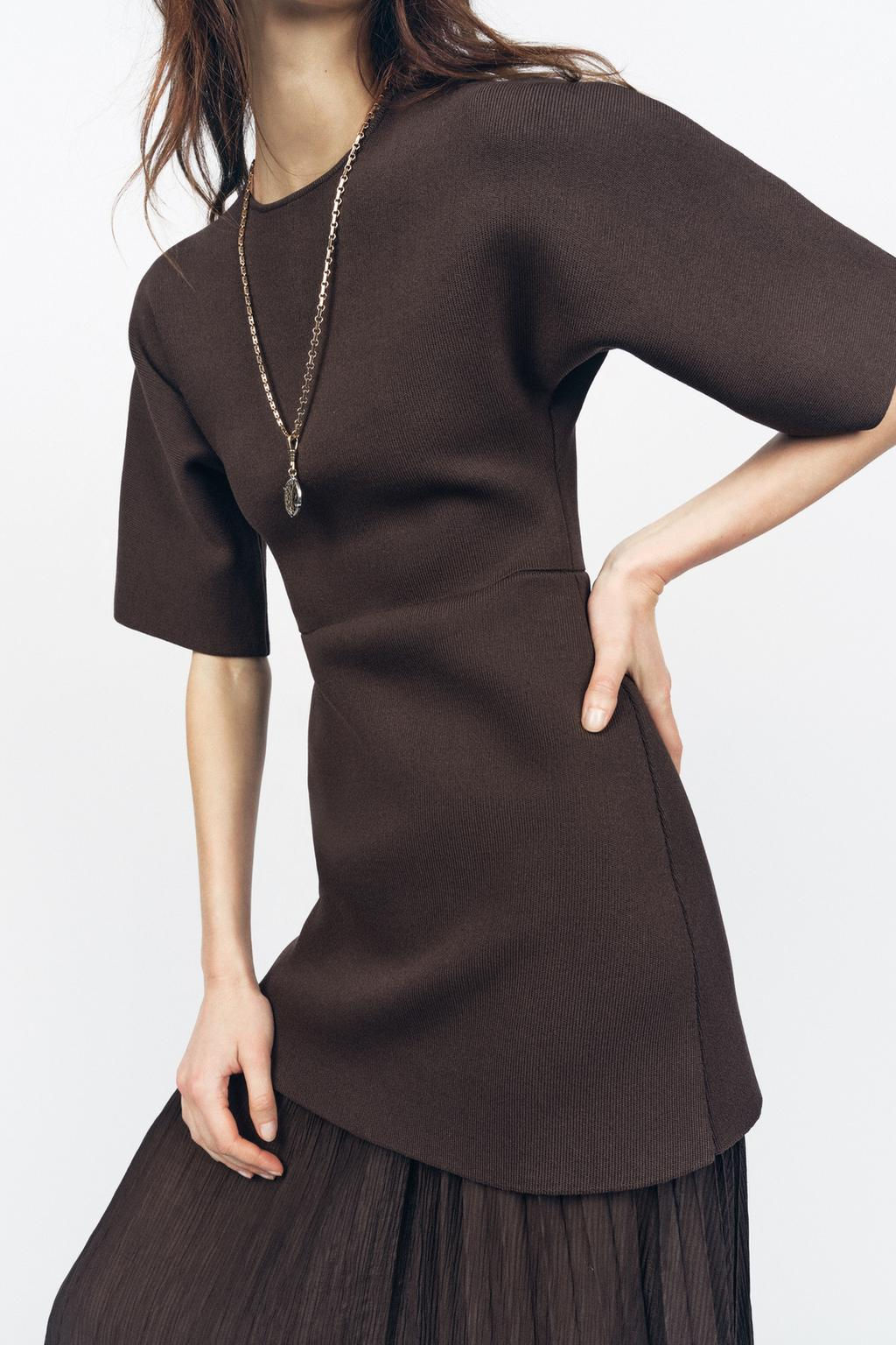 PLEATED KNIT DRESS WITH CONTRAST DETAIL - Zara фото 3