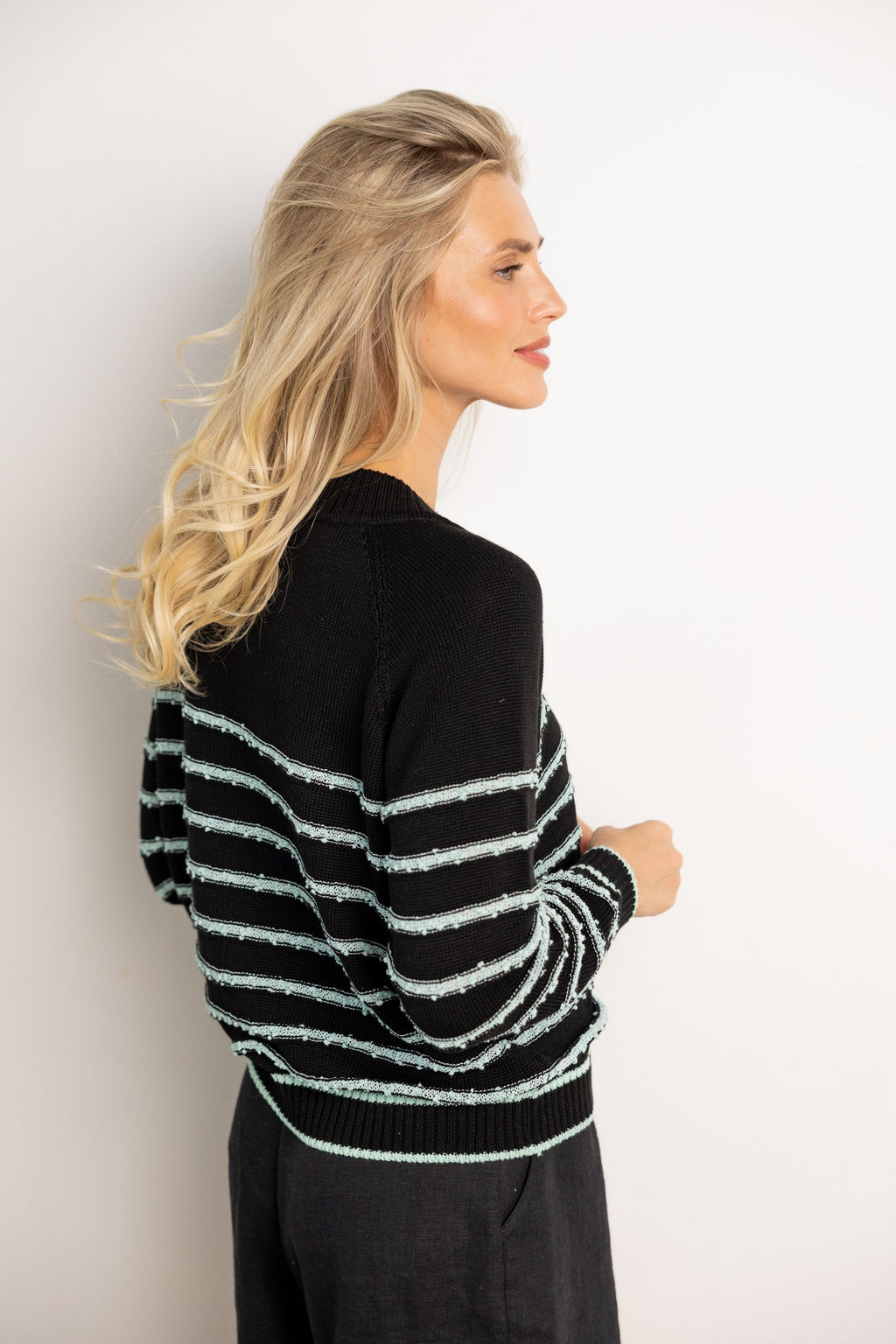 SS-2627 джемпер женский черный - Mozart фото 7