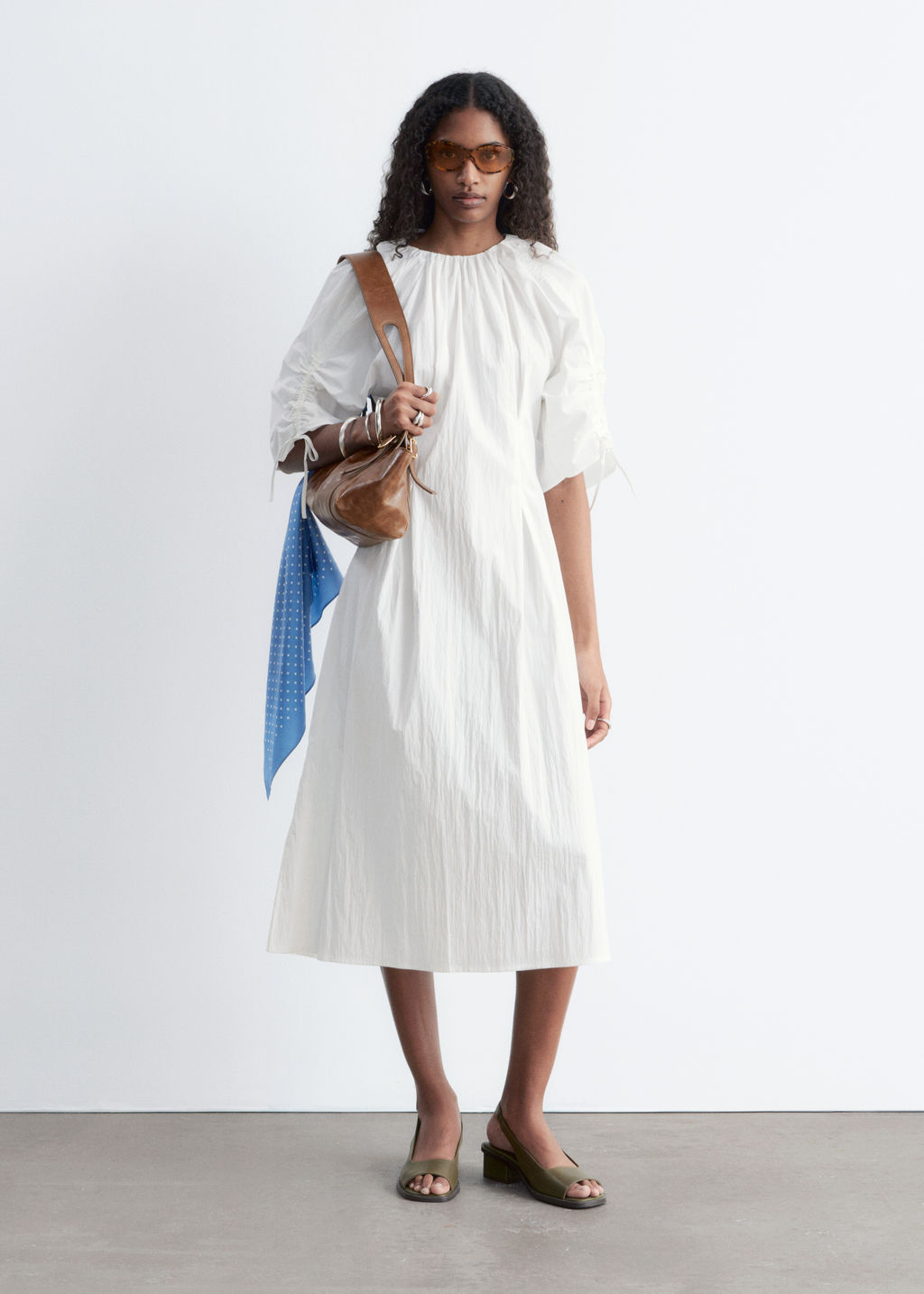 Vestido midi escultural con cordones de ajuste - H&m фото 4