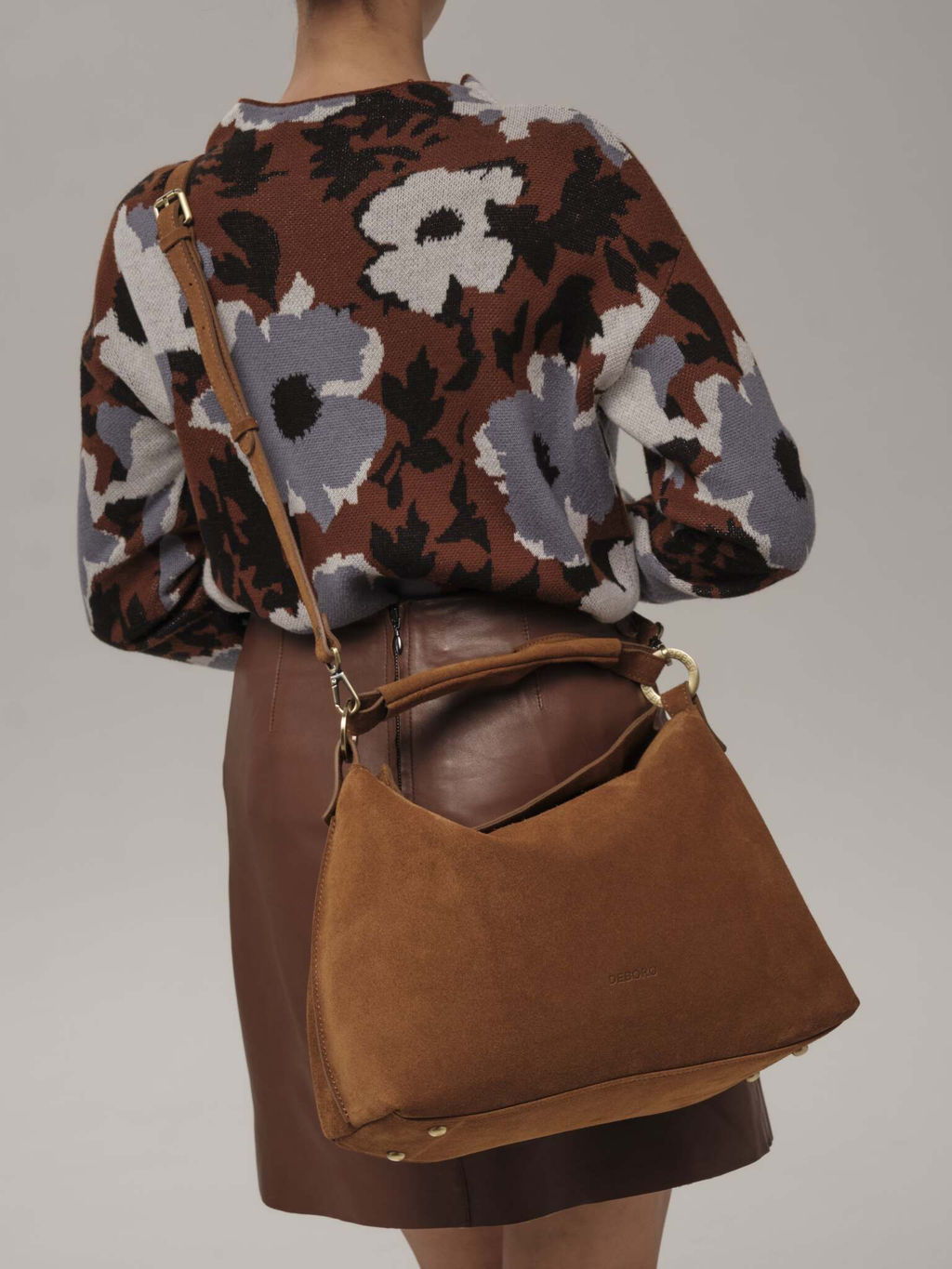 Замшевая сумка Deboro 30900 коричневый лист