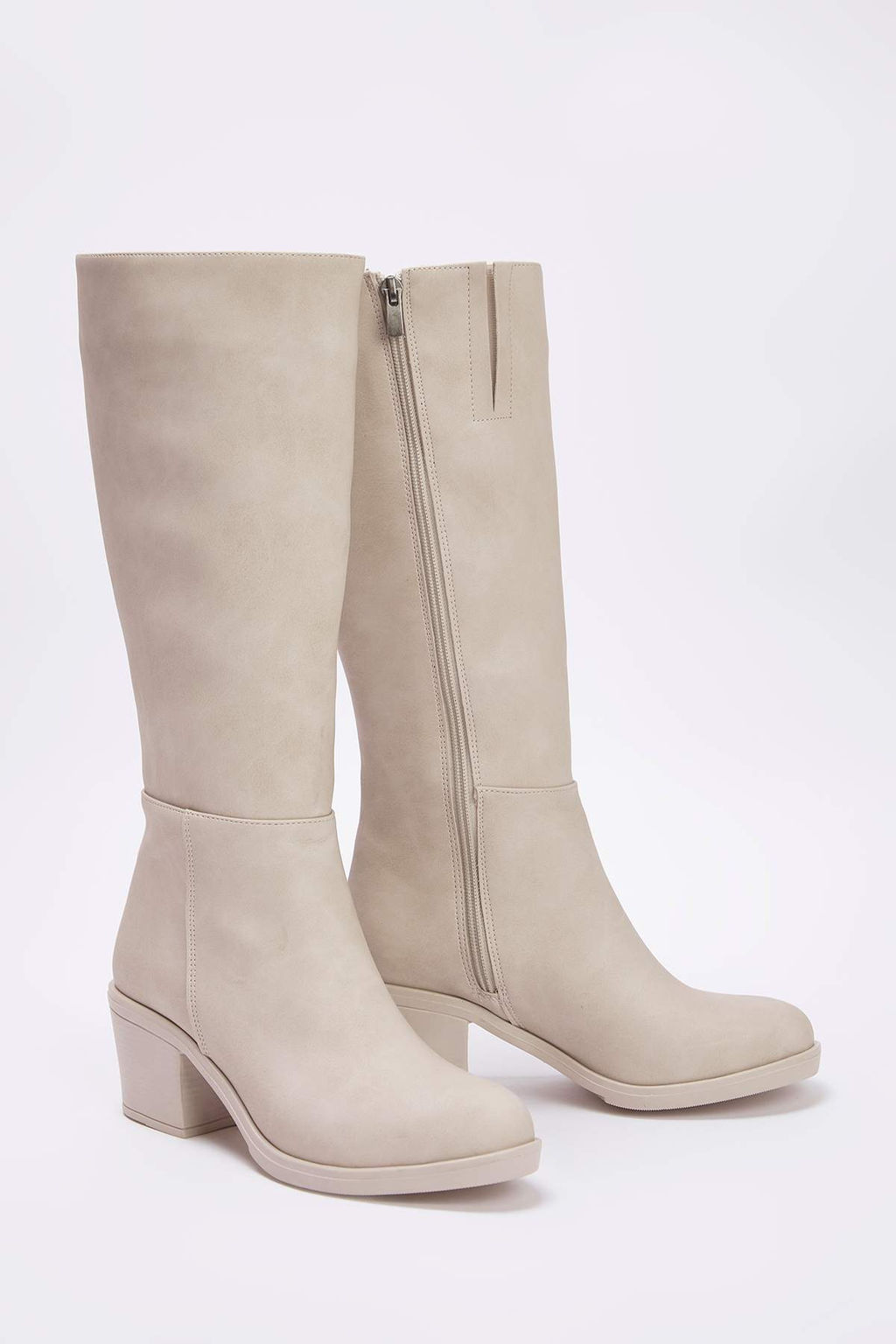 Trendyolmilla Shoes Siyah Fermuarl? Yuvarlak Burun Kad?n Blok Topuklu Cizme TAKAW25CZ00004