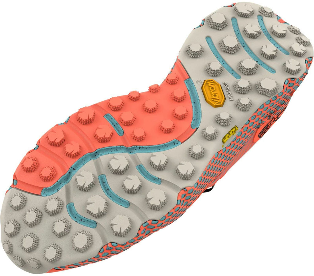 Кроссовки взрослые