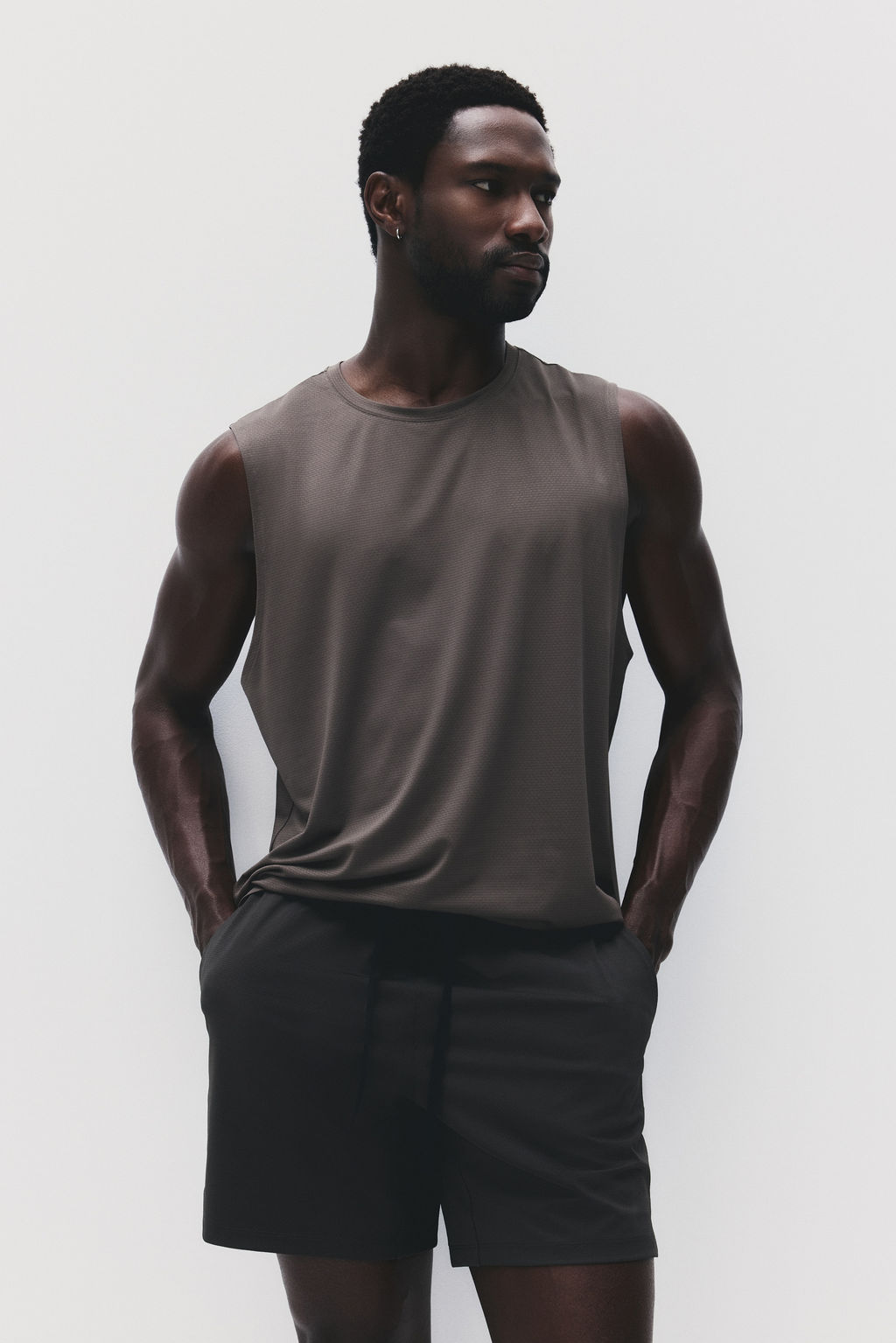 Pantal?n corto de deporte con DryMove - H&m фото 9