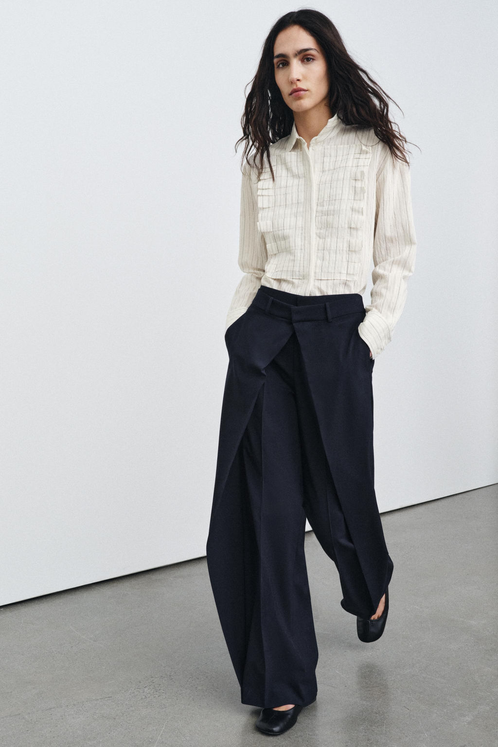 PLEATED WIDE-LEG TROUSERS ZW COLLECTION - Zara фото 11
