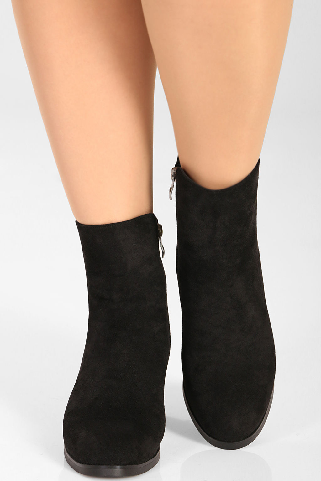 Ботинки женские