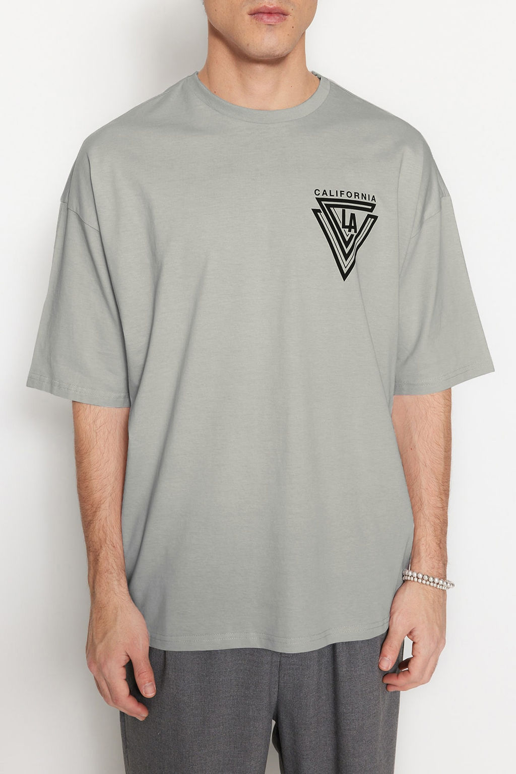TRENDYOL MAN Oversize/Genis Kesim K?sa Kollu Sehir Bask?l? %100 Pamuklu T-Shirt TMNSS20TS1102 - Trendyolmilla фото 23
