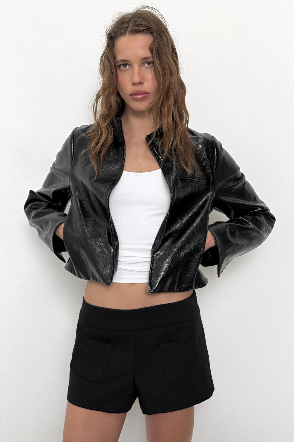 SHORTS MINI BOLSILLOS / Negro - Zara фото 2