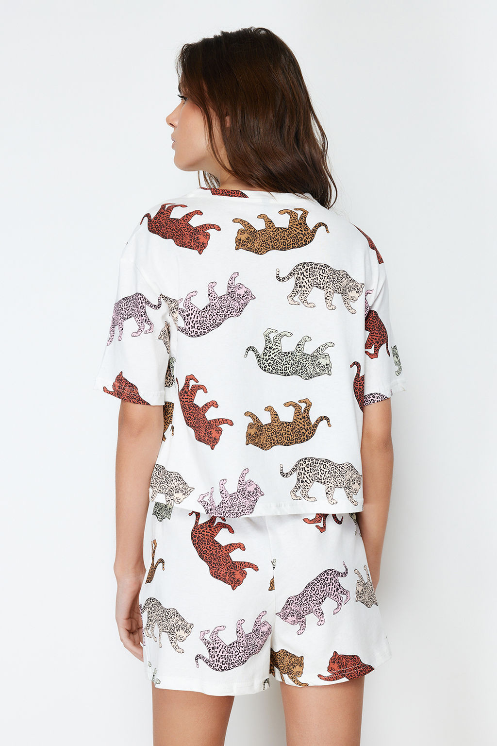 Trendyolmilla Kad?n Couple/Cift Ekru %100 Pamuklu Kaplan Desenli Sortlu Orme Pijama Tak?m? THMSS24PT00078  фото 14