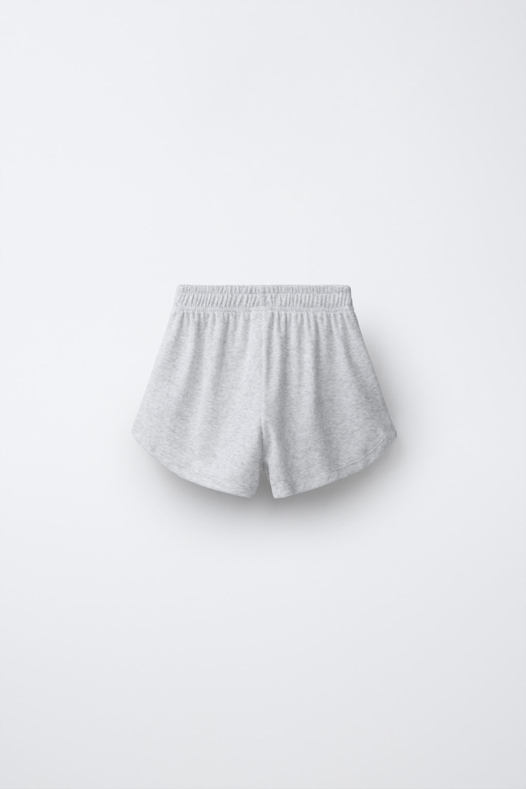 CONJUNTO CAMISETA Y BERMUDA EFECTO TOALLA / Gris vigor?