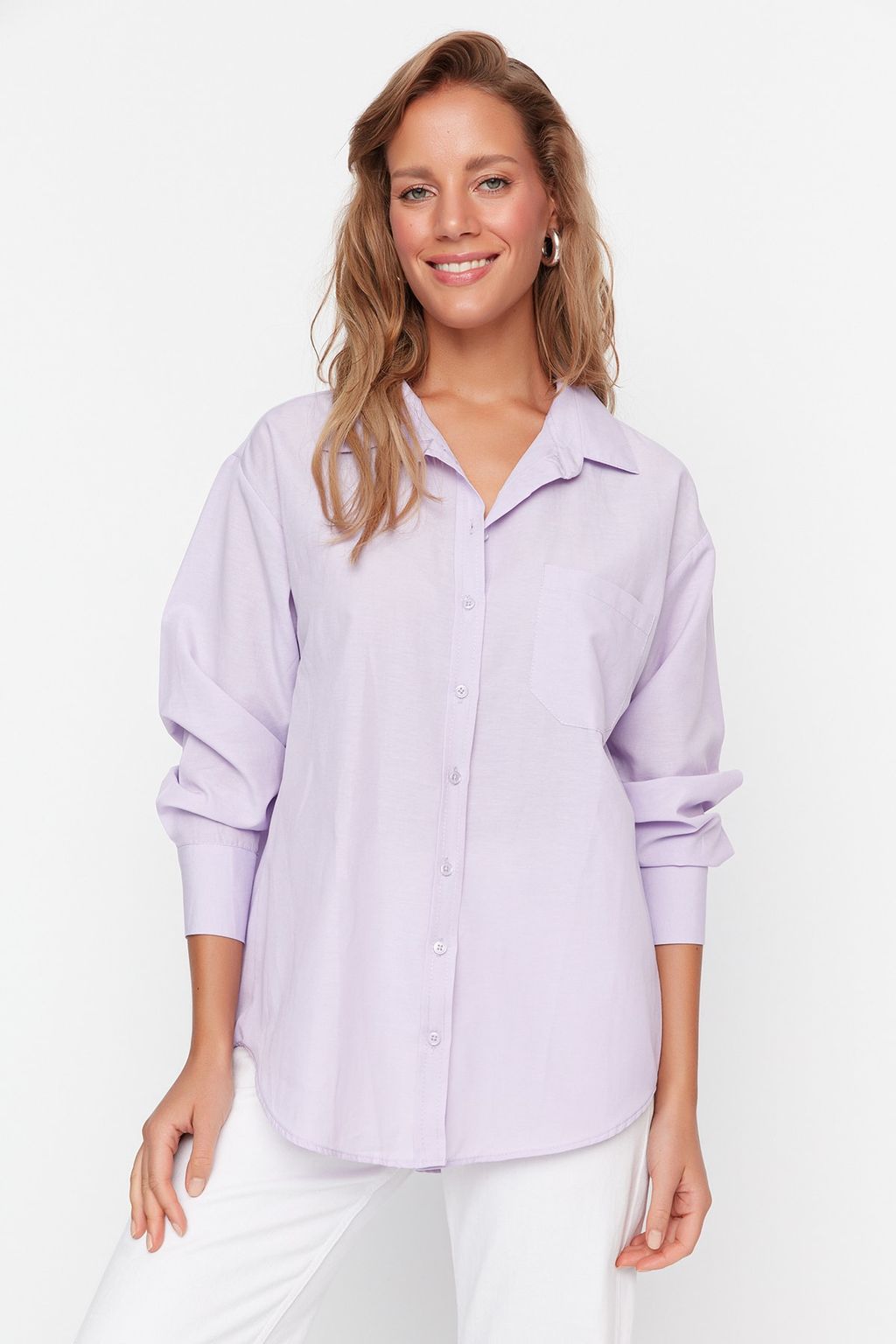 TRENDYOLMILLA Beyaz Tek Cepli Boyfriend/Genis Kal?p Pamuklu Dokuma Gomlek TWOAW20GO0115 фото 36