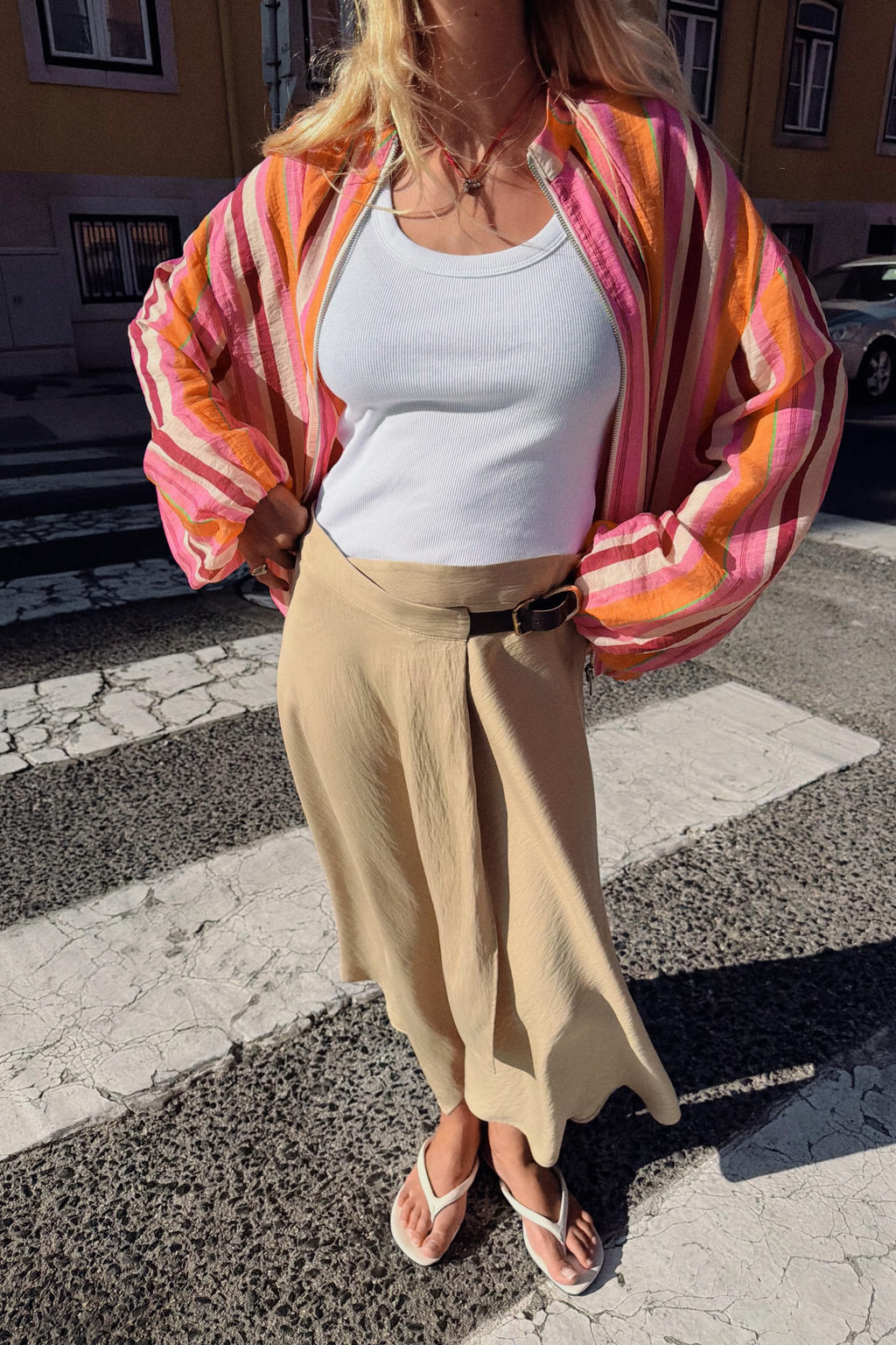 FALDA MIDI HEBILLA / Camel medio - Zara фото 2