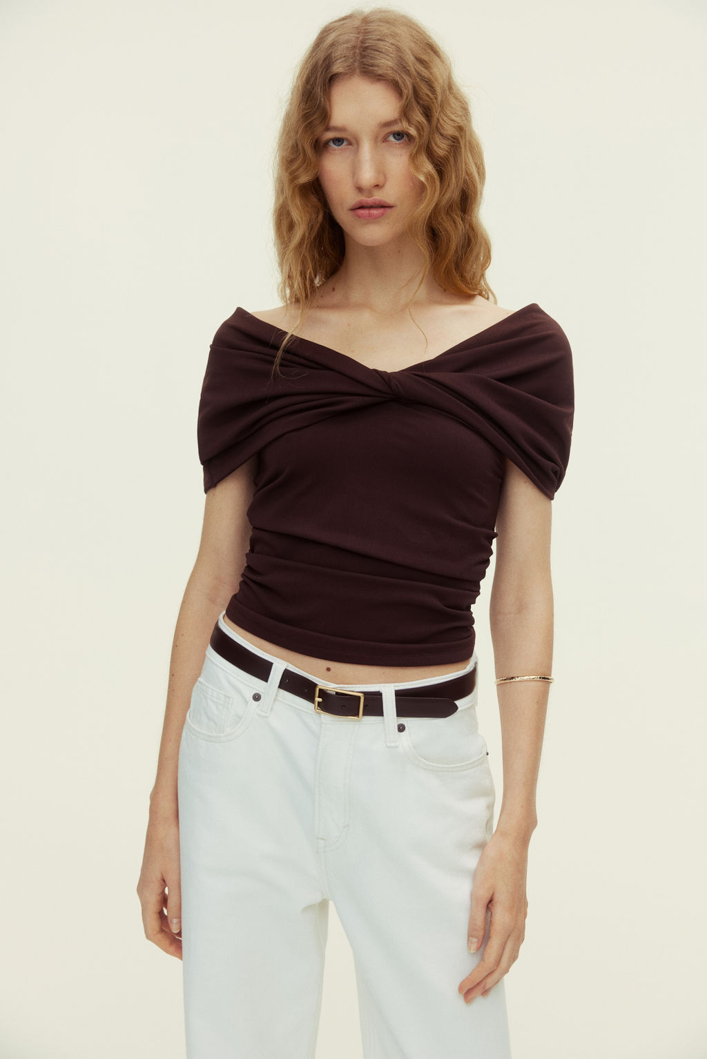 Top off-the-shoulder con detalle girado - H&m фото 6
