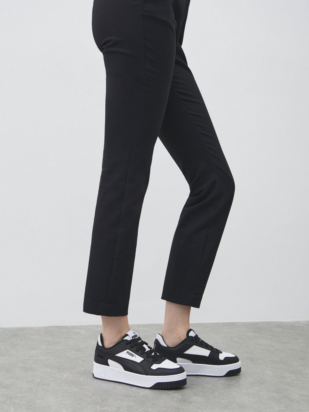 Женские кеды PUMA Carina Street Артикул 4587127, черный