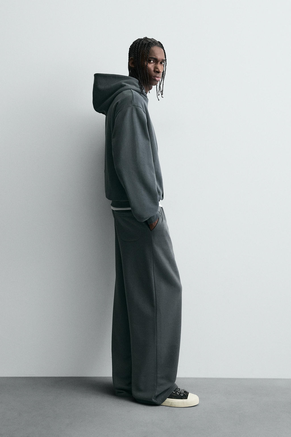 PANTAL?N JOGGER RELAXED FIT B?SICO / Antracita oscuro - Zara фото 4