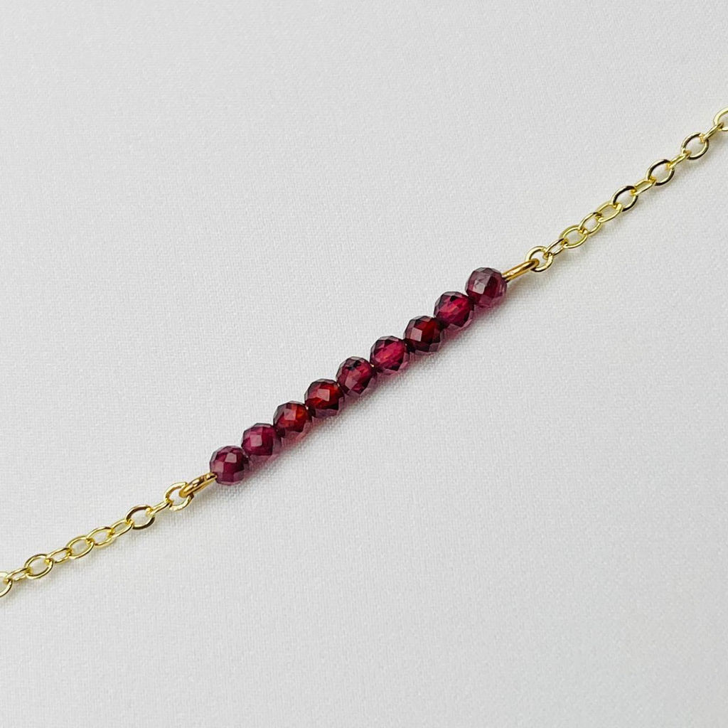 Колье на цепочке с камнем Гранат и подвеской "Колибри" 42 см +