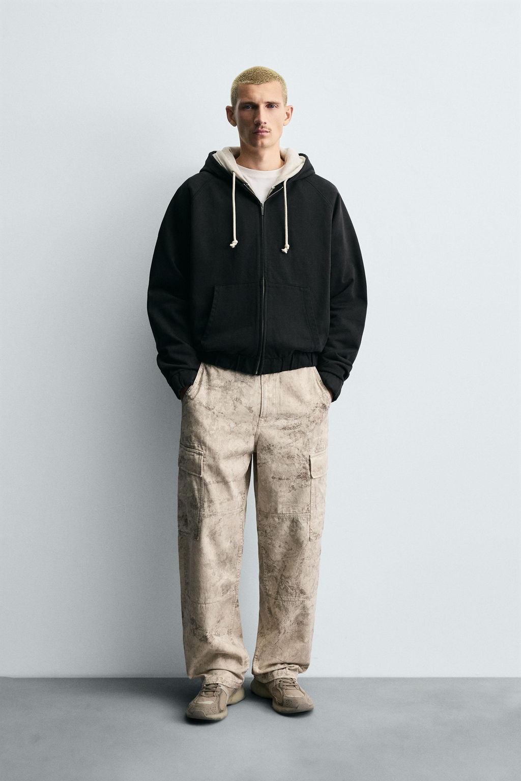 STRAIGHT-LEG CARGO TROUSERS