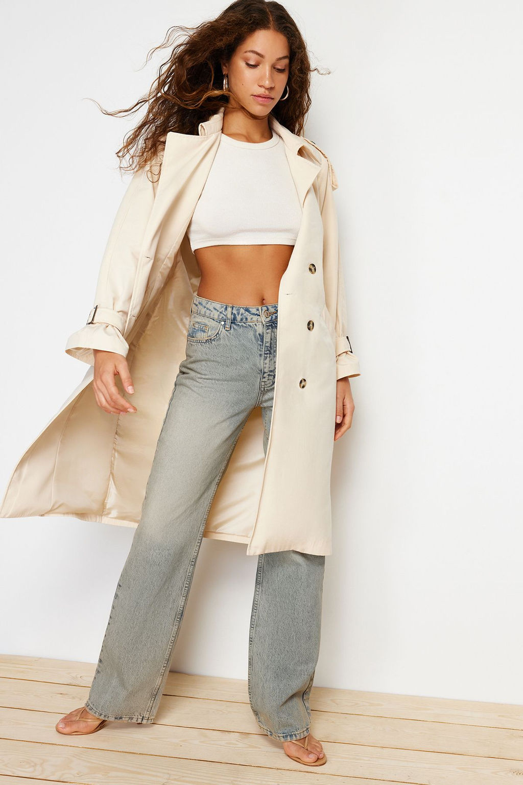 Trendyolmilla Haki Kemerli Ruzgarl?k Detayl? Su Itici Uzun Trenckot TWOSS21TR0005  фото 13