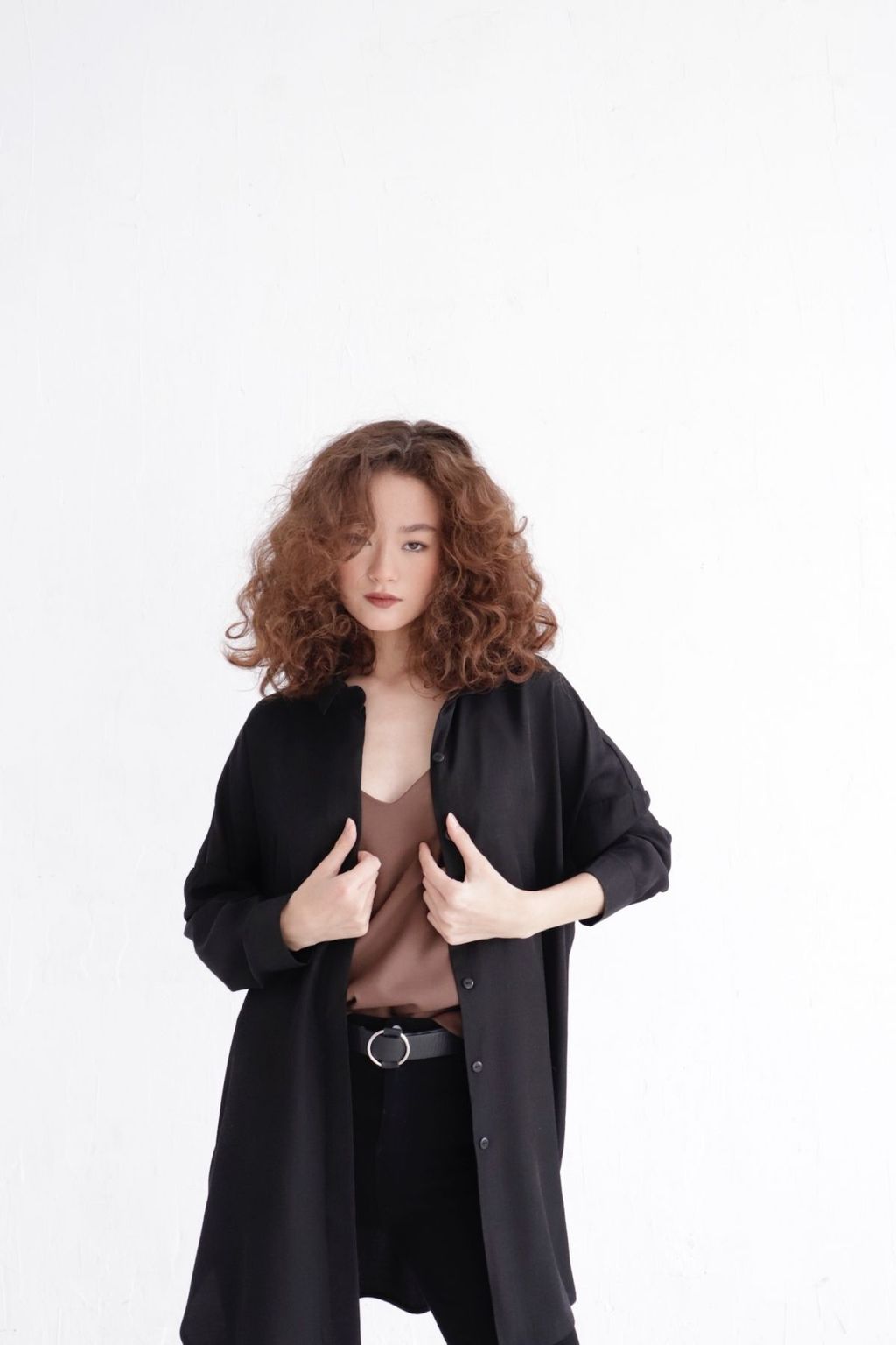 Базовая удлинённая рубашка свободного силуэта - Martichelli фото 6