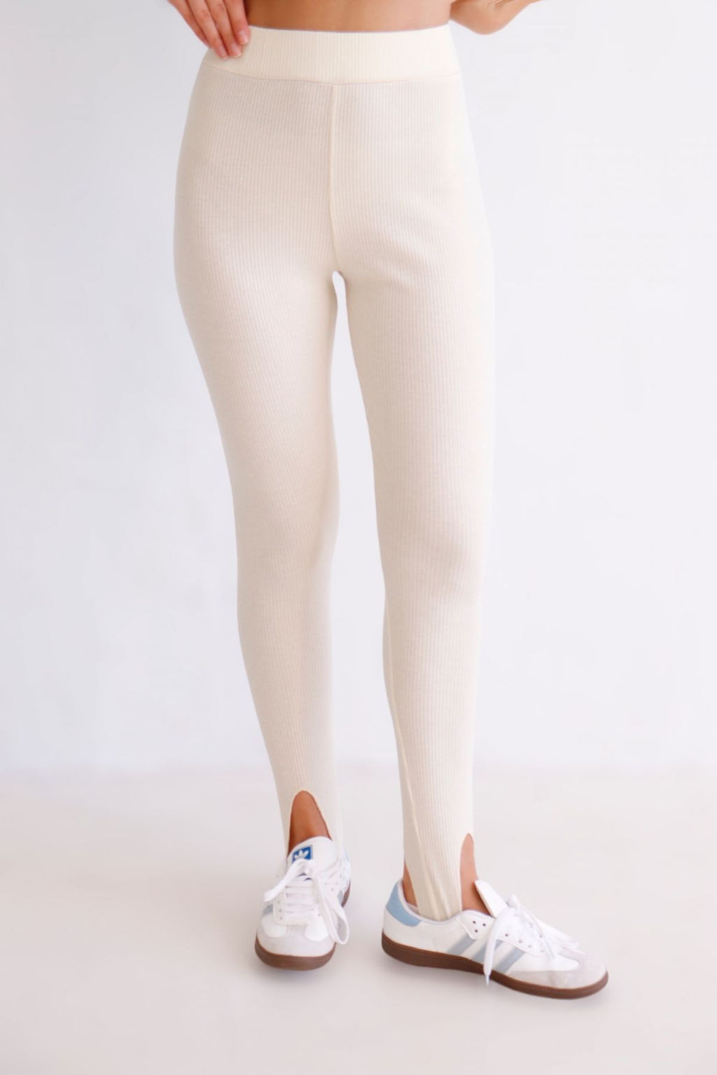 Martichelli Леггинсы со штрипками молочные  фото 2