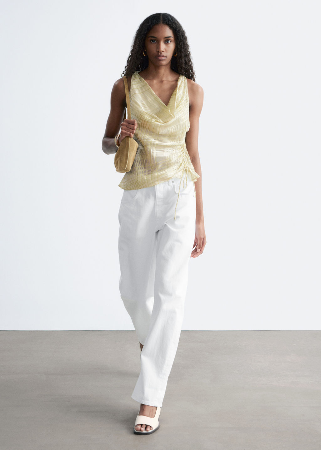 Top con cuello chal y cord?n de ajuste - H&m фото 5