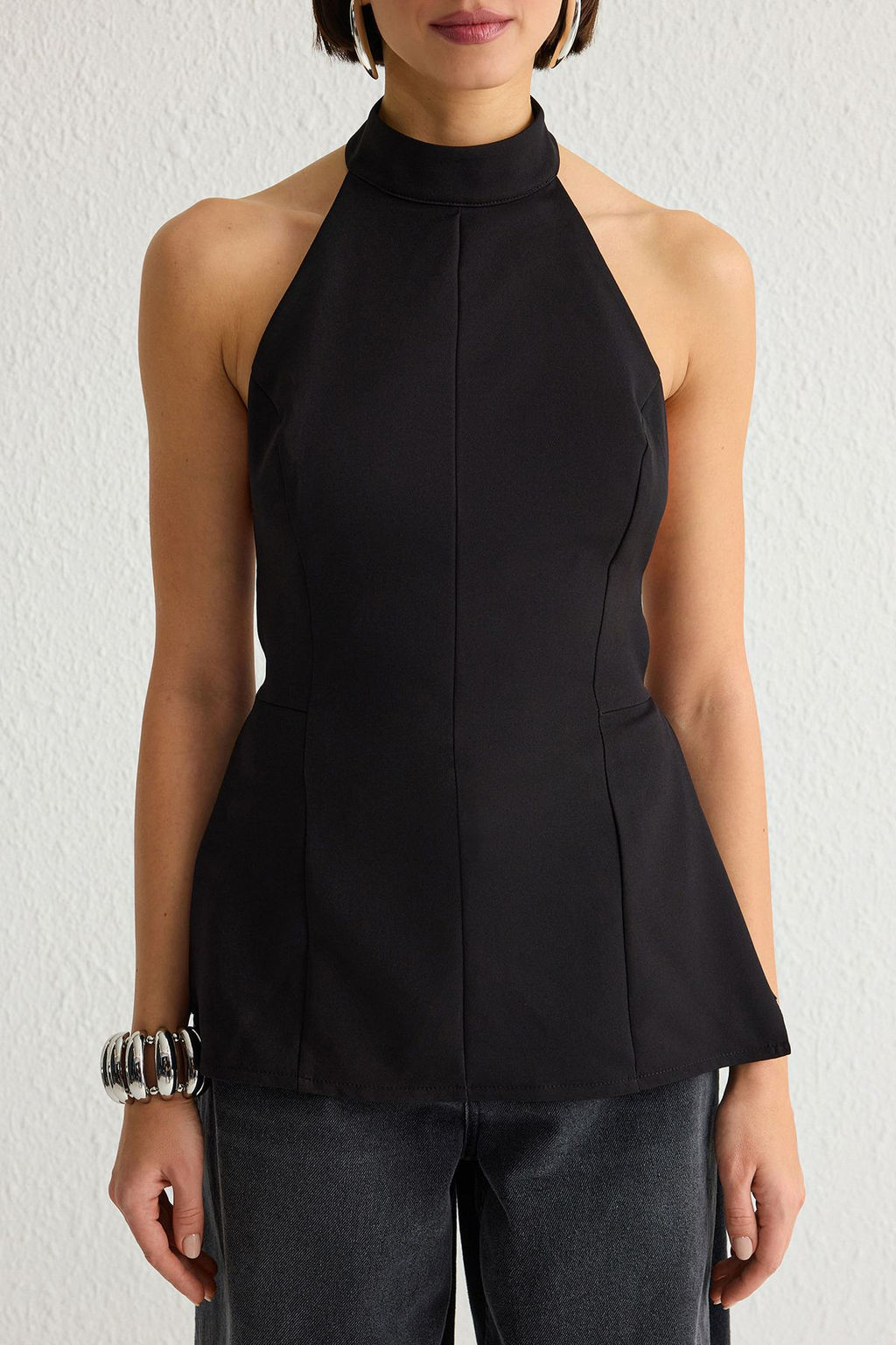Siyah S?rt Dekolteli Halter Yaka Dokuma Bluz TWOSS25BZ00110
