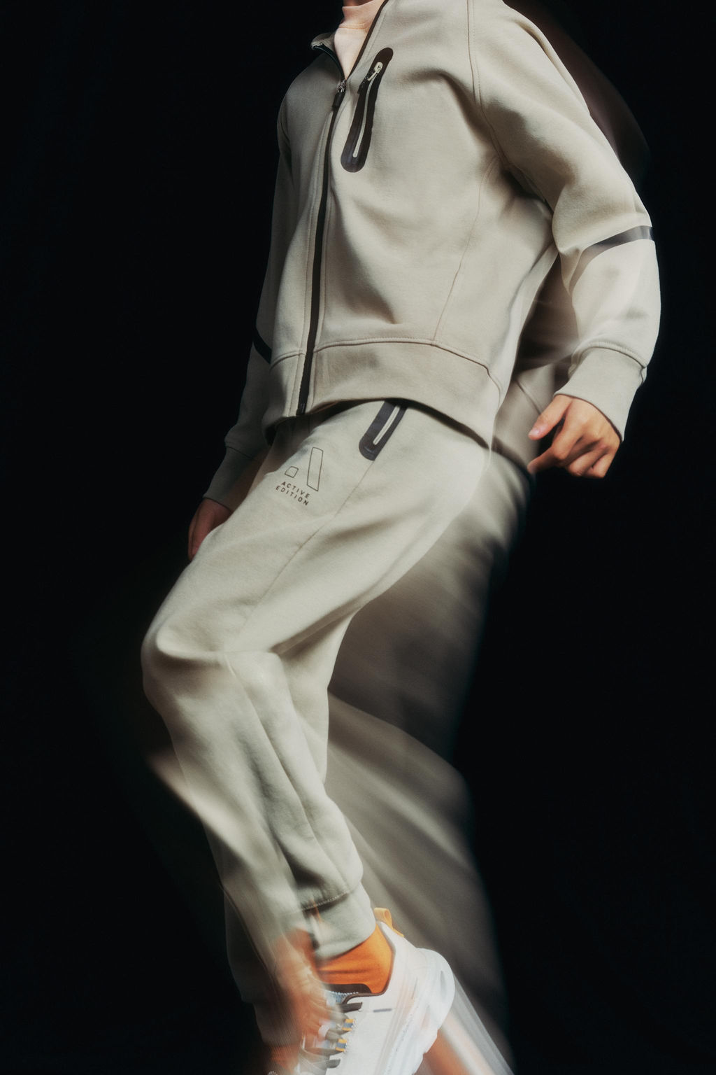 SPORTY JOGGING TROUSERS - Zara фото 5