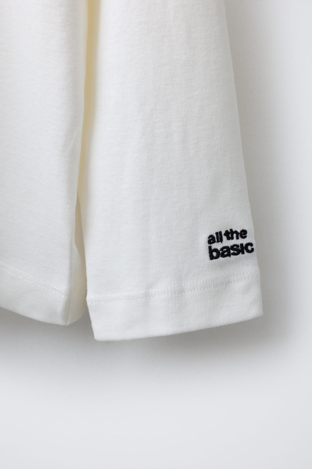 EMBROIDERED TURTLENECK T-SHIRT - Zara фото 4