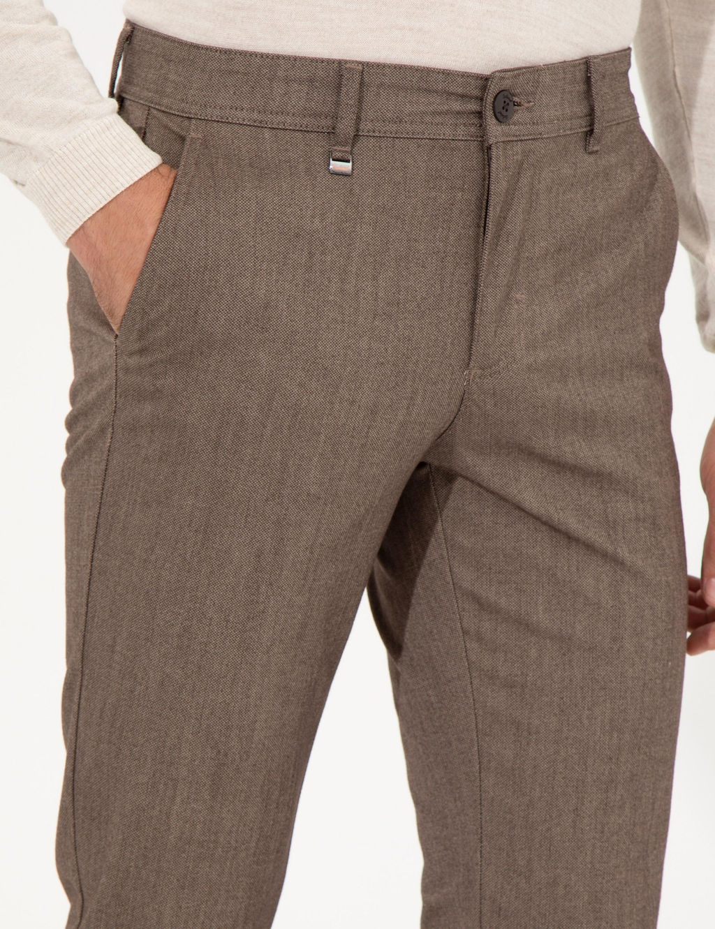 Коричневые узкие брюки чинос - Cacharel фото 5