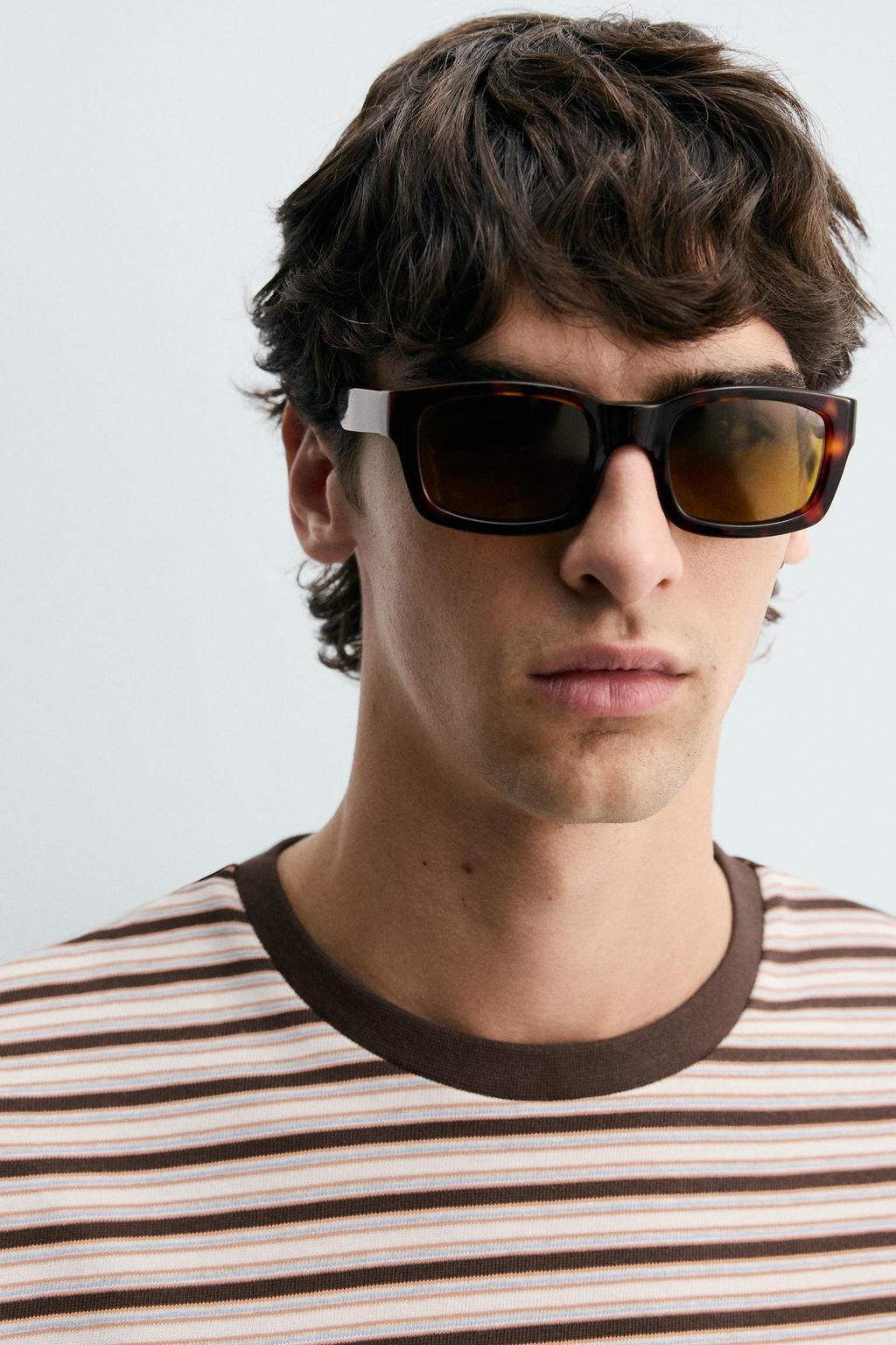 CAMISETA JACQUARD RAYAS CONTRASTE / Marr?n