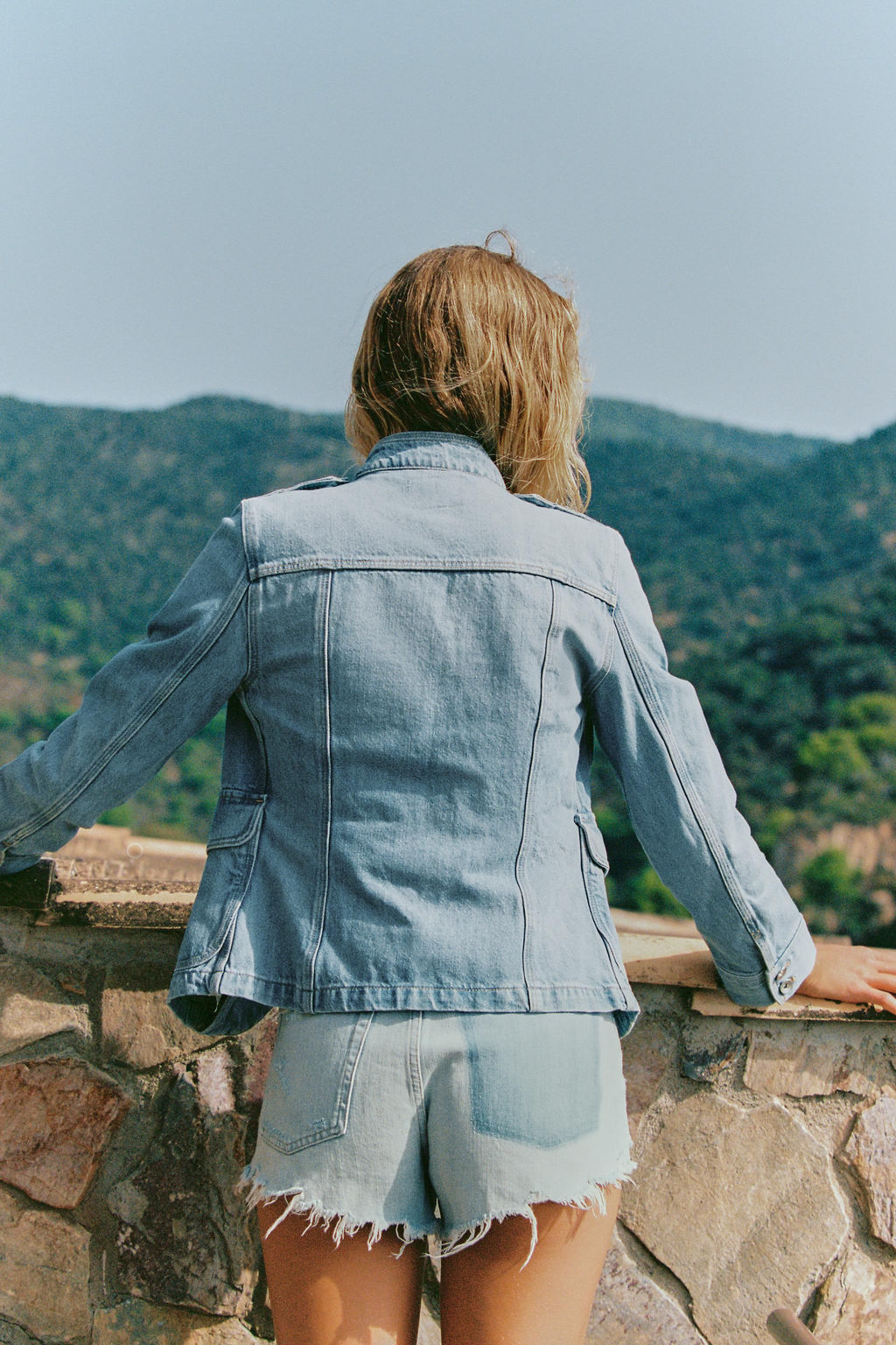 CAZADORA DENIM TRF BOLSILLOS / Azul - Zara фото 3