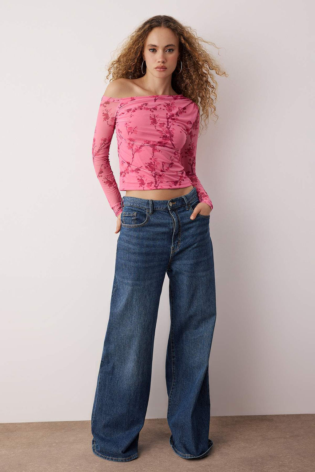 Pembe Cicekli Tul Astarl? Asimetrik Yaka Orme Orme Bluz TWOAW24BZ00051