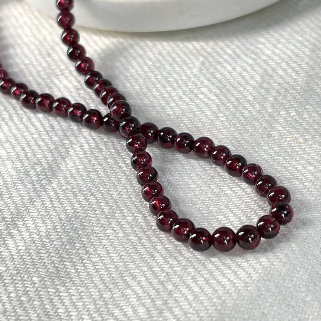 Колье из Граната (Пироп)