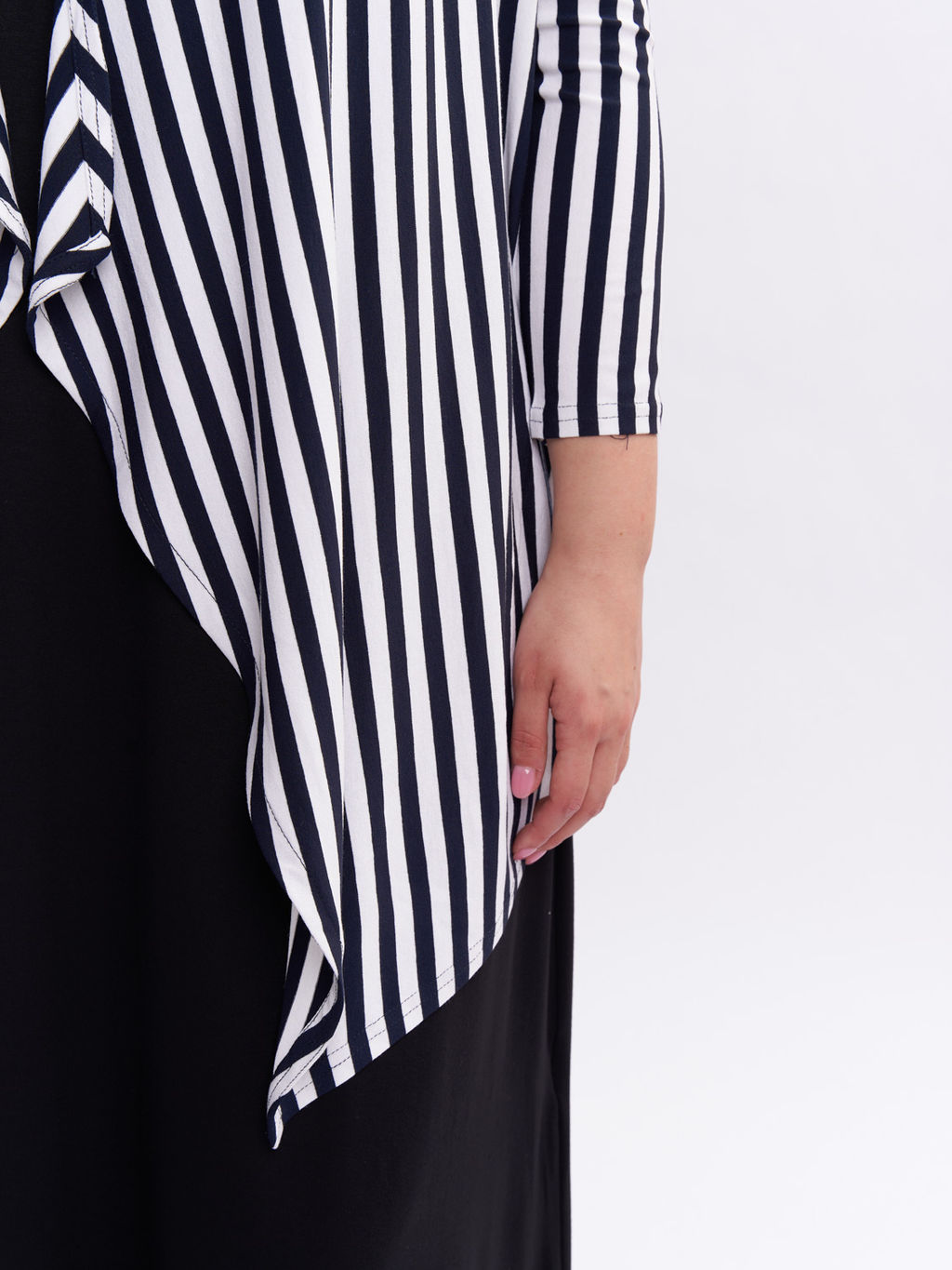 Кардиган без пуговиц KA31807STR02