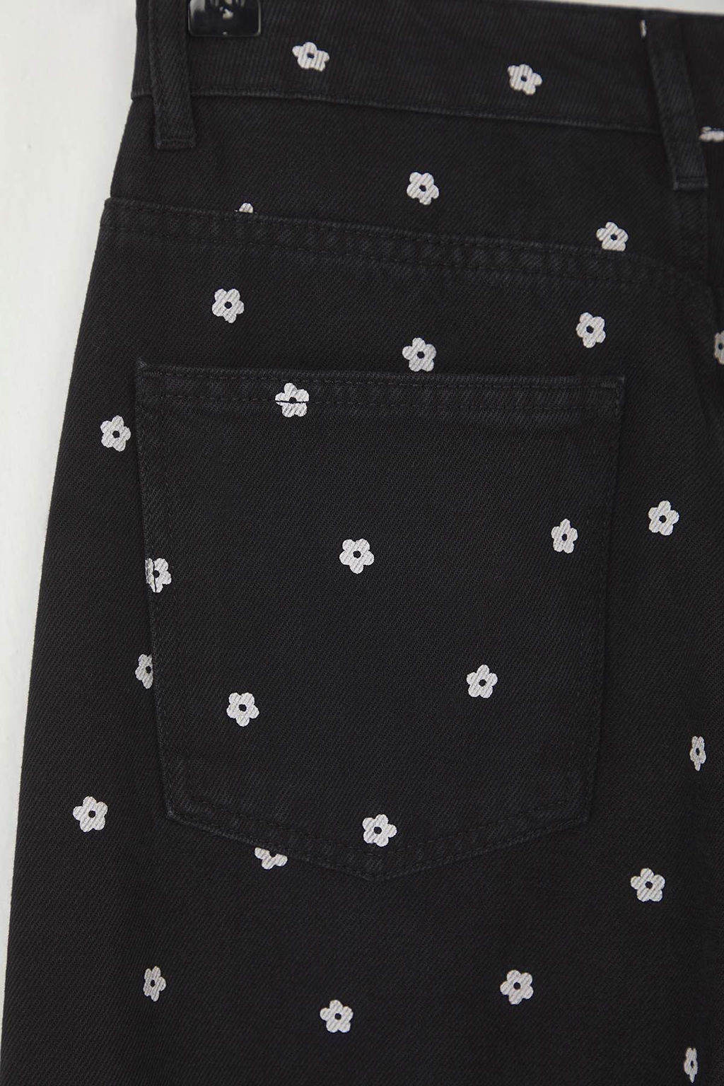 Teen Siyah Cicek Desenli Normal Bel Wide Leg Jeans TWOAW26JE00004 - Trendyolmilla фото 8