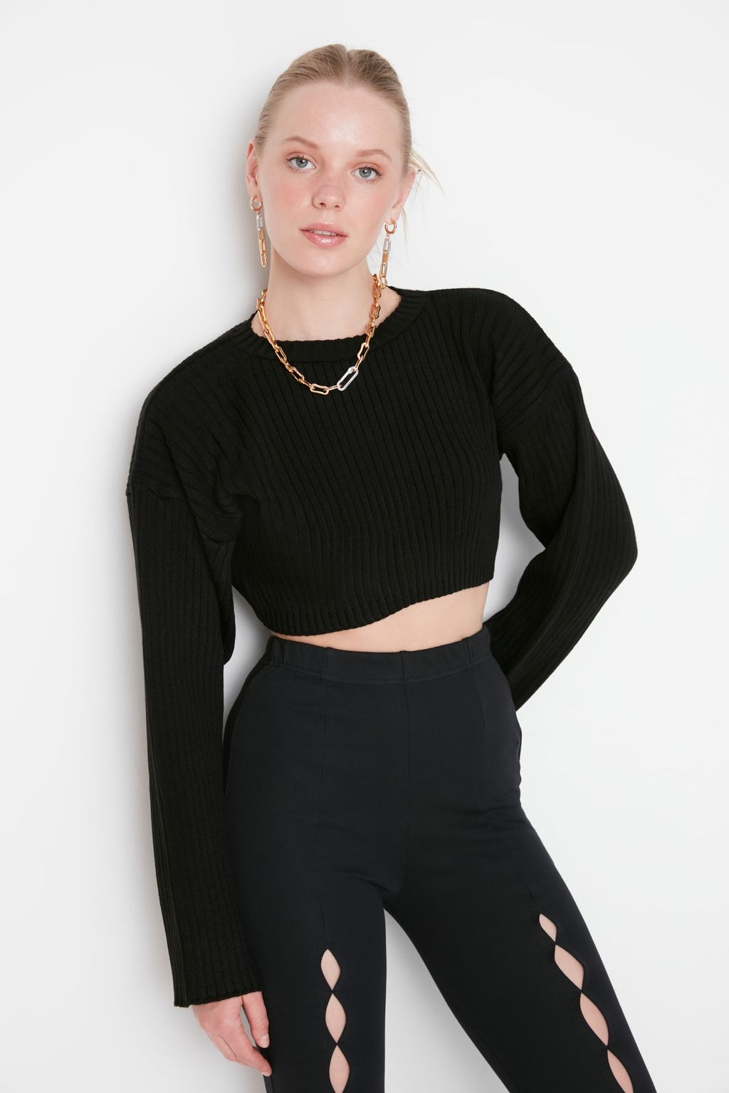 Siyah Super Crop Basic Triko Kazak TWOAW23KZ01068 - Trendyolmilla фото 3