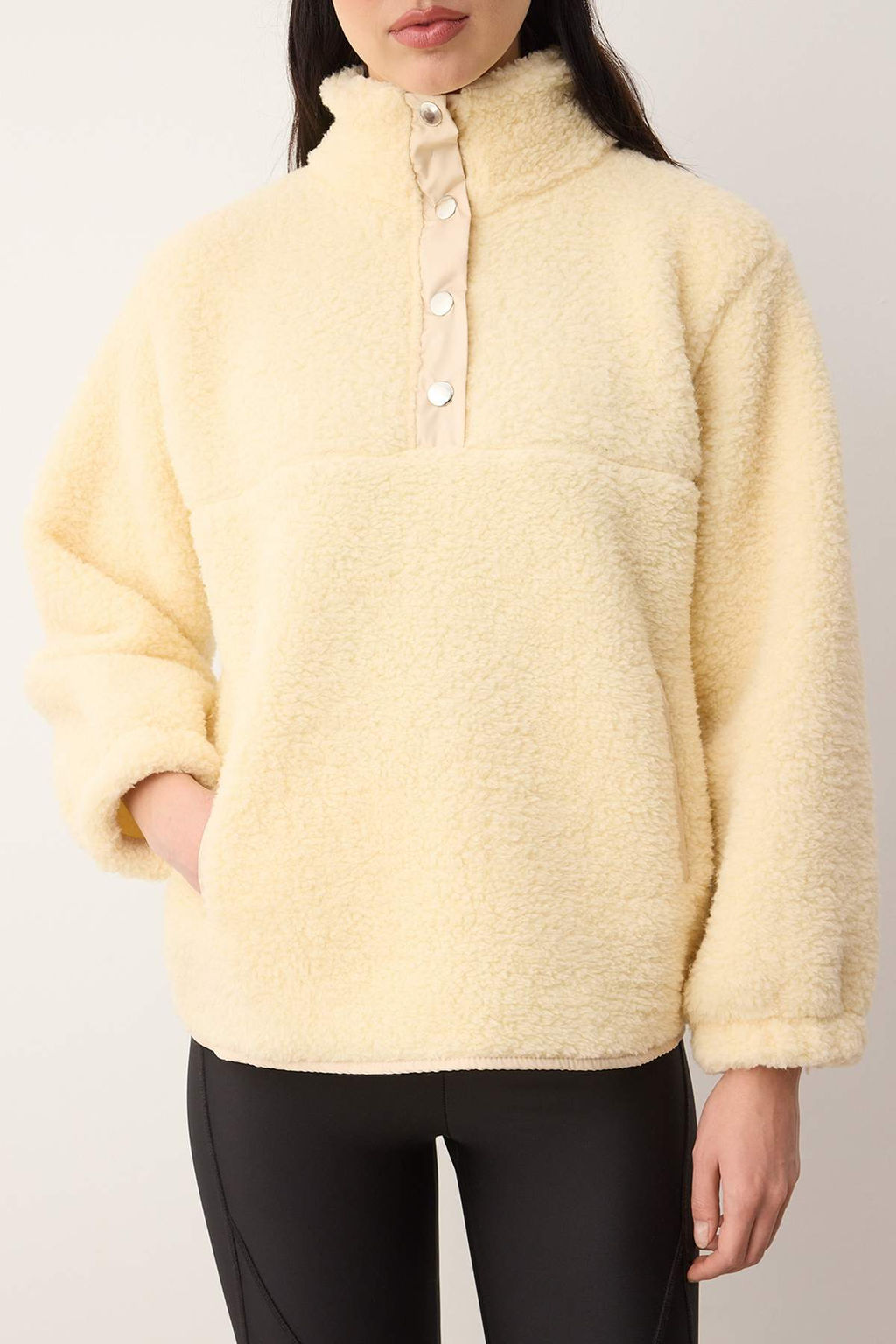 Ekru Duz Pelus Oversize/Genis Kal?p Orme Sweatshirt TWOAW26SW00021