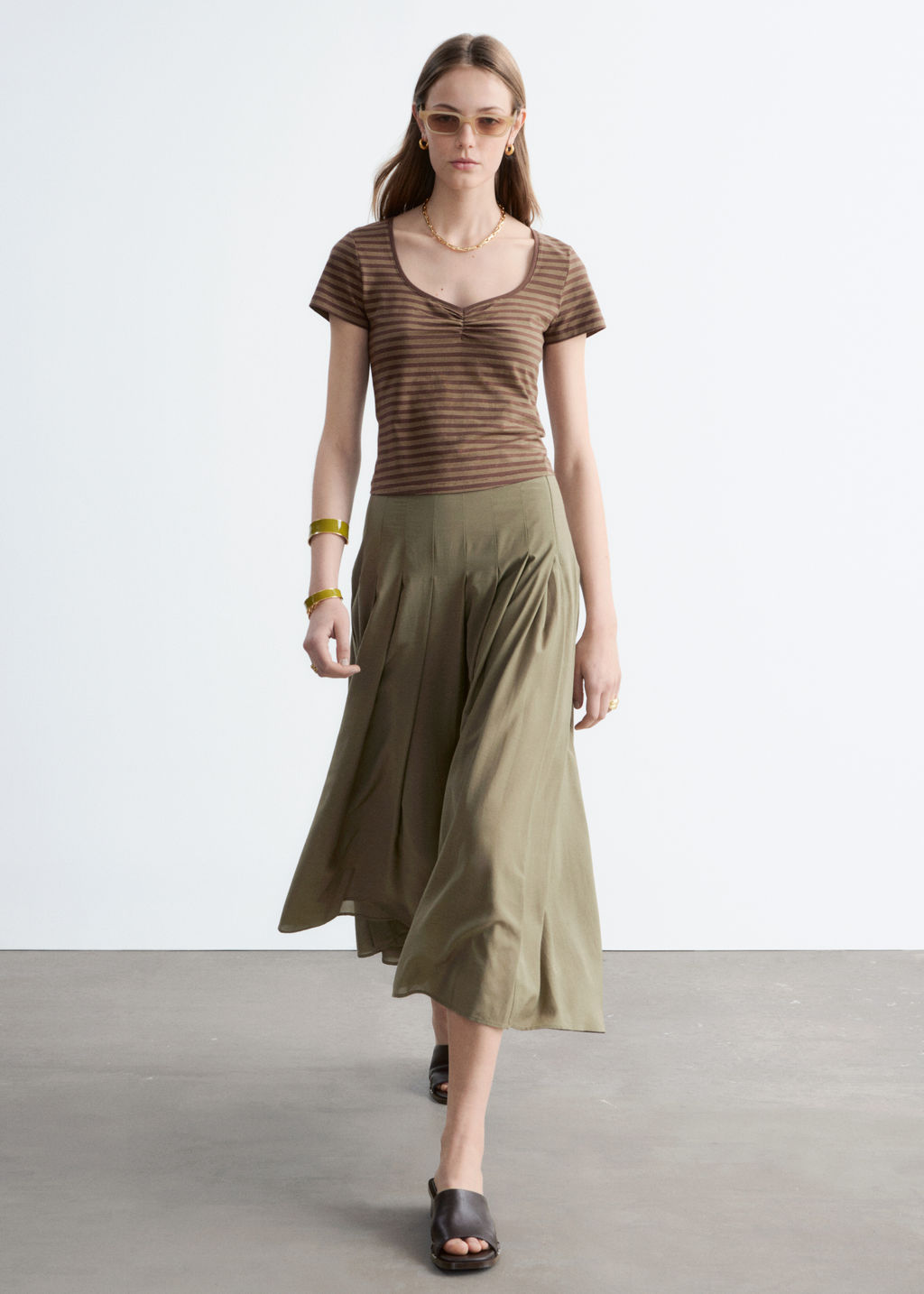 Top de punto con busto fruncido - H&m фото 4