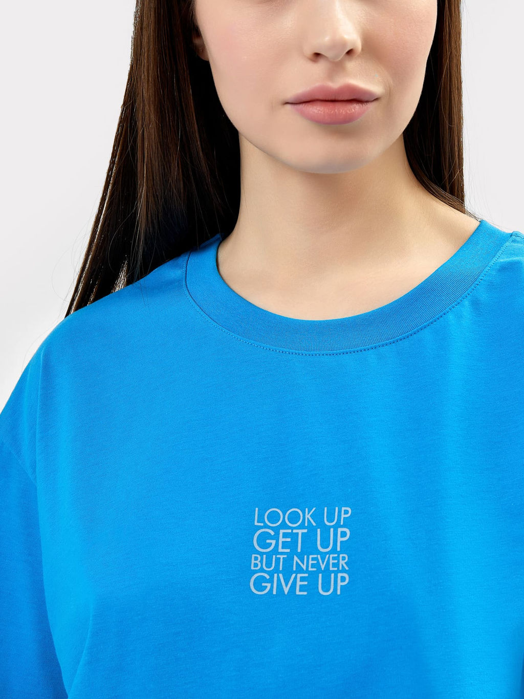 Комплект женский синий (футболка, шорты-велосипедки) синий +печать 372387 - Mark formelle фото 4