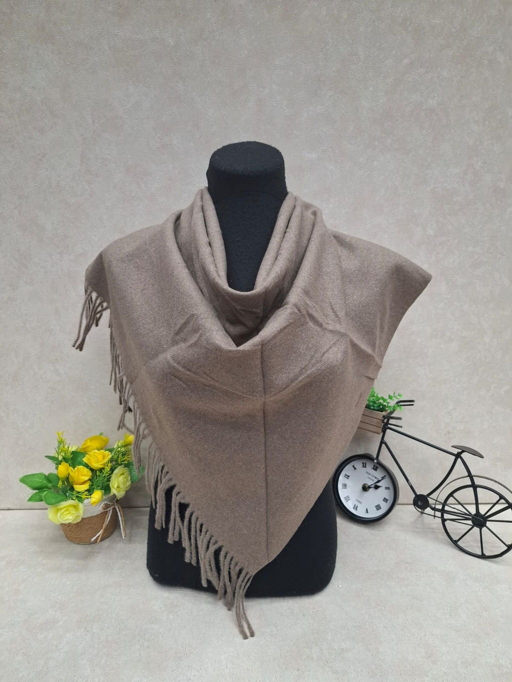 Платок из кашемира, цвет бежево-серый