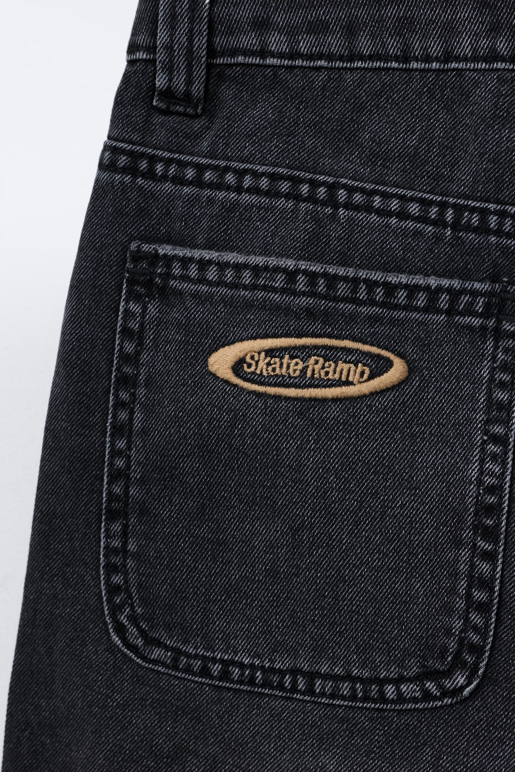 WIDE FIT DENIM BERMUDA SHORTS - Zara фото 4